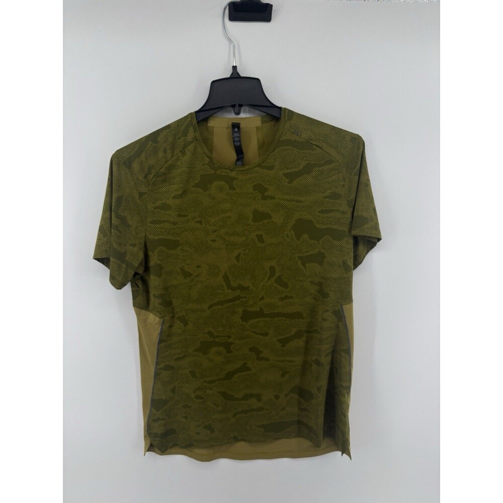 LULULEMON Fast Free Short Sleeve Shirt Mens Large Vent Chroma Camo Green Run Gym